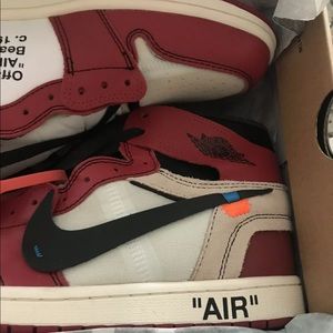 Jordan 1 Off White Chicago Size 11